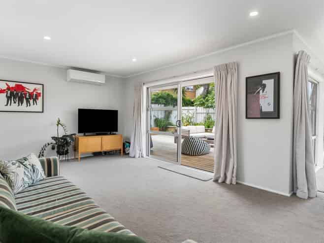 3/1 Rangitira Avenue, Takapuna