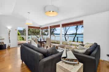 419D Manawaora Rd, Russell