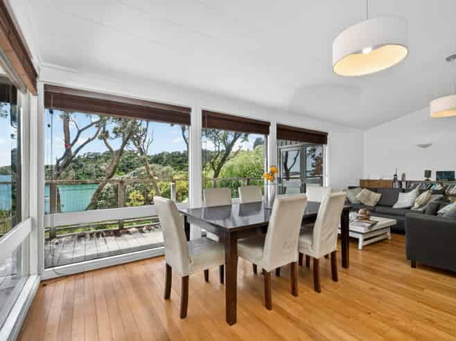 419D Manawaora Rd, Russell