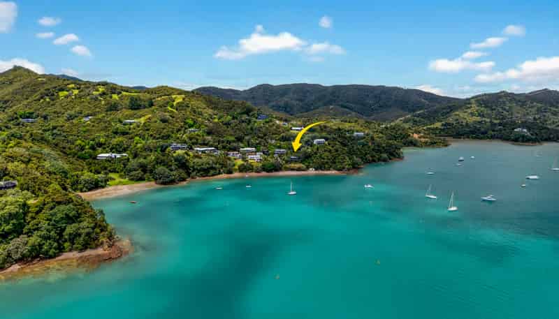 419D Manawaora Rd, Russell