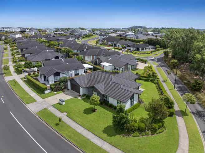 28 Timberland Drive, Millwater