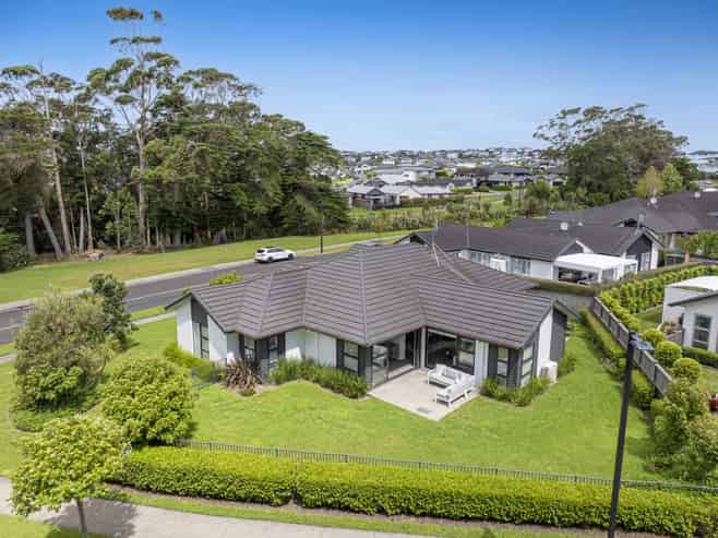 28 Timberland Drive, Millwater