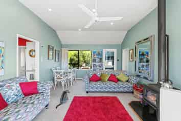 126 Marine Dr, Diamond Harbour