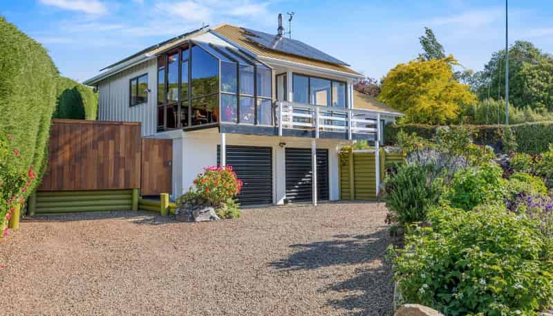 126 Marine Dr, Diamond Harbour