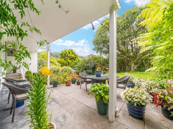 39 Blue Mountains Road, Silverstream