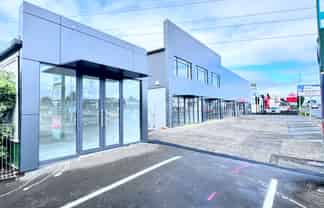 Affordable Retail on Great South Road Takanini