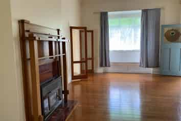 7 Mair Street, Regent