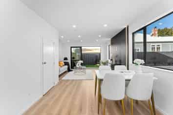 44 Avenue Road, Otahuhu