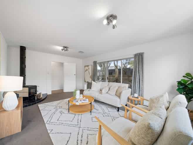 11 Akron Grove, Totara Park