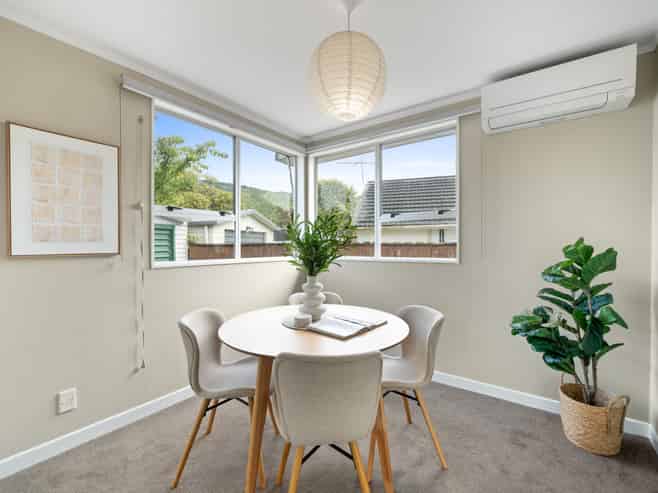 11 Akron Grove, Totara Park