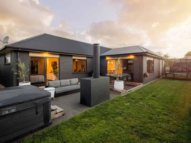 11 Ruru Street, Cambridge