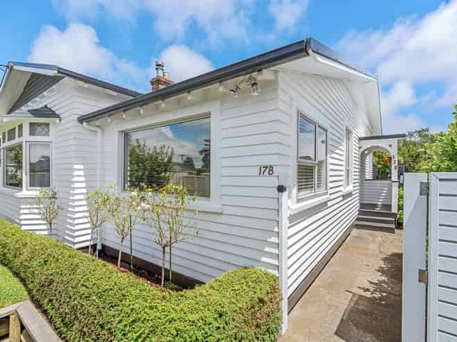 178 Carrington Street, Lower Vogeltown