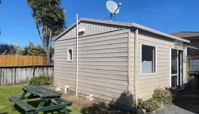 1/101 Silverdale Road , Silverdale