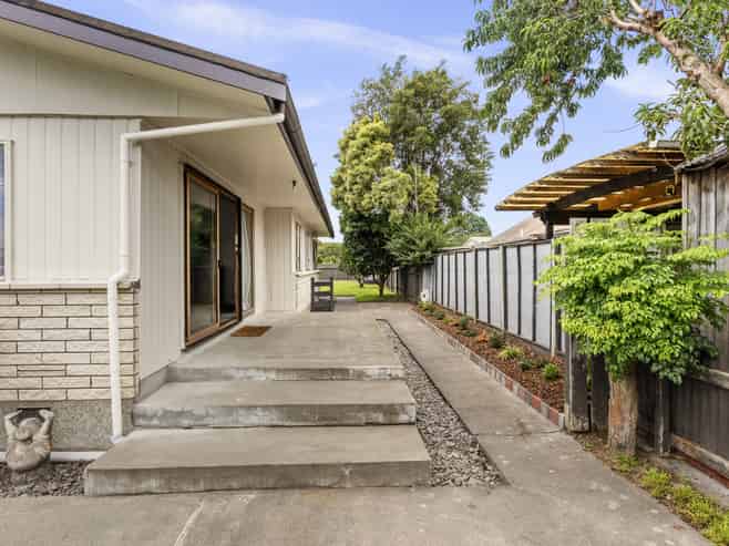 17 Elliott Street, Taradale