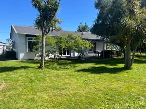 61 Hilton Road, Carterton