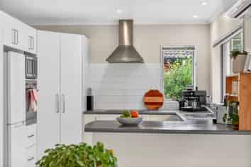 9 Puketi Lane, Waiuku