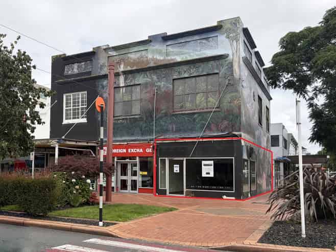 Corner site ready for new occupancy