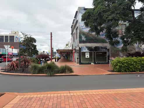 Corner site ready for new occupancy