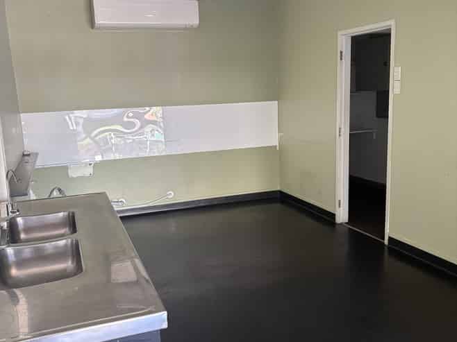 Corner site ready for new occupancy