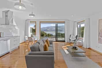 78 Mission Cove, Company Bay