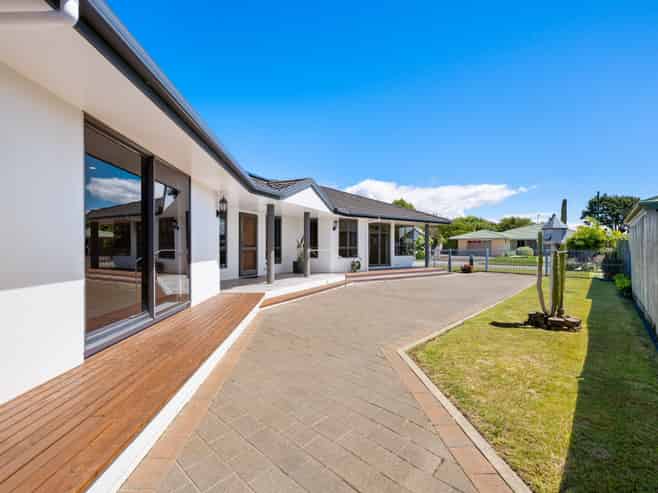 3 Sequoia Place, Springlands