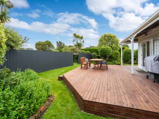 9 Seaforth Street, Karitane