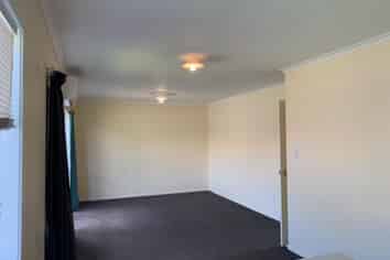 7b Karaka Street, Inglewood