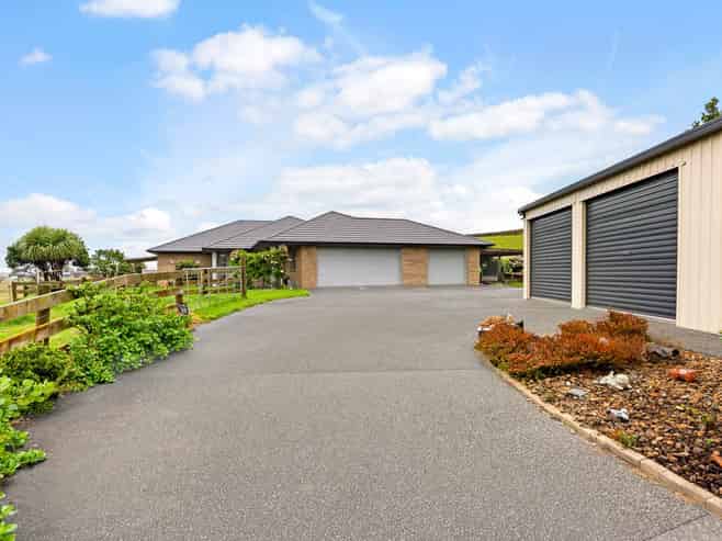 1096B Awhitu Road, Waiuku