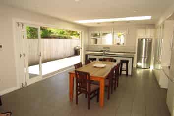 49 Eden Street, Island Bay