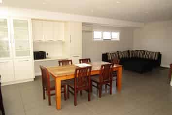 49 Eden Street, Island Bay