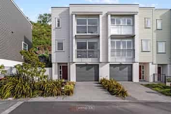 66A Tihi Street, Stonefields