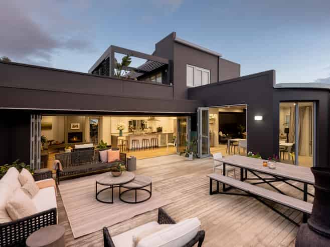 241 Oceanbeach Road, Mount Maunganui