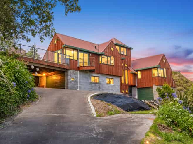 8 Wairere Road, Bastia Hill