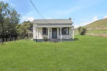 Hawkes Bay - Address withheld