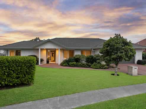 12 Orohena Close, Northpark