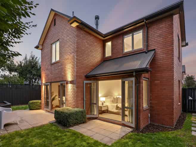 107 Innes Road, Saint Albans