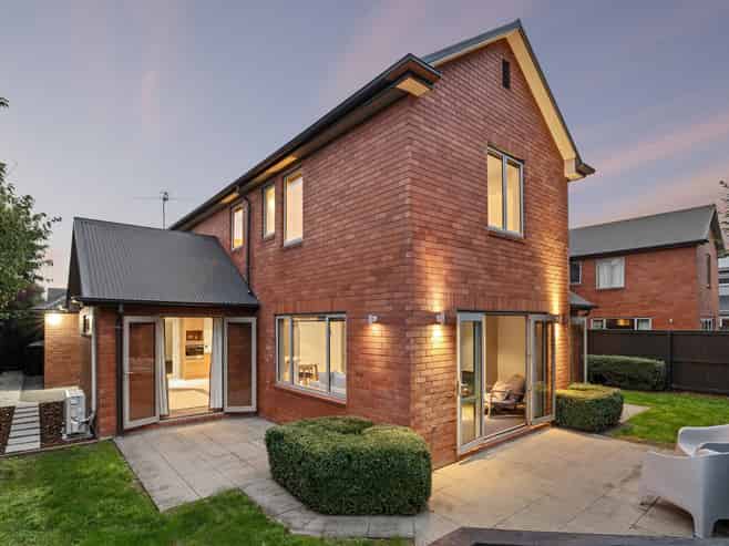 107 Innes Road, Saint Albans