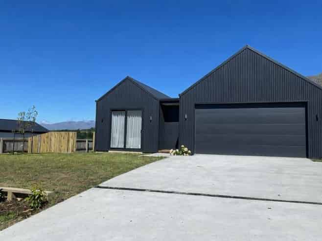 11 Magpie Place, Lake Hawea