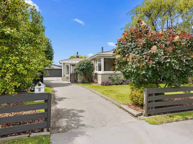 8 Chedworth Avenue, Bishopdale