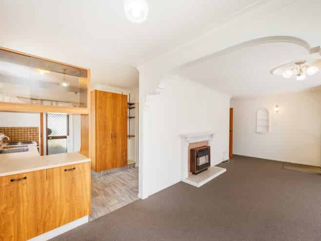 98 Monrad Street, Highbury