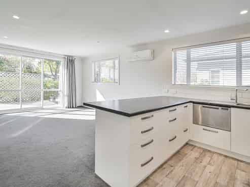 2 Tara Lane, Parkvale