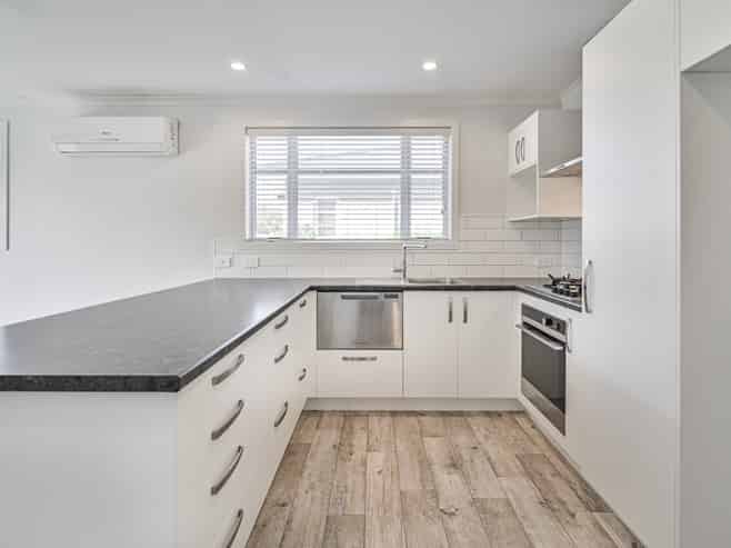 2 Tara Lane, Parkvale