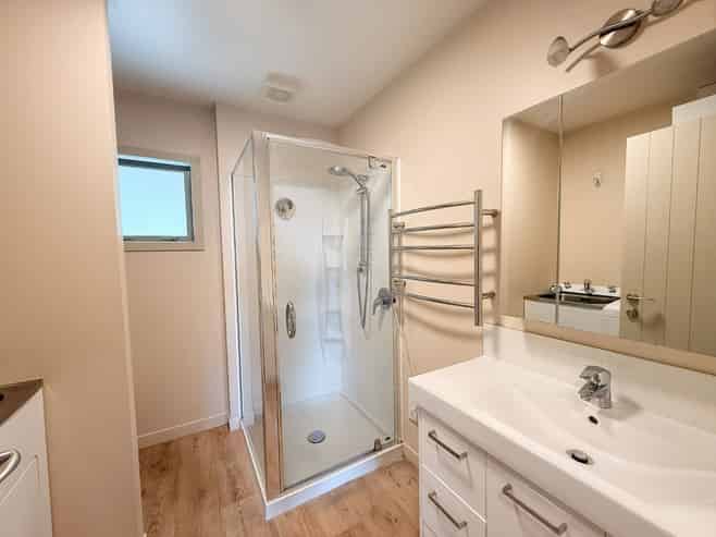 37A Magnolia Rise, Waipahihi