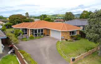 37 Lotus Ave, Mount Maunganui