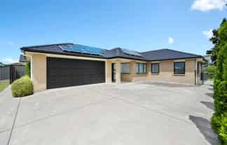 27 Stan Heather Drive, Glenview