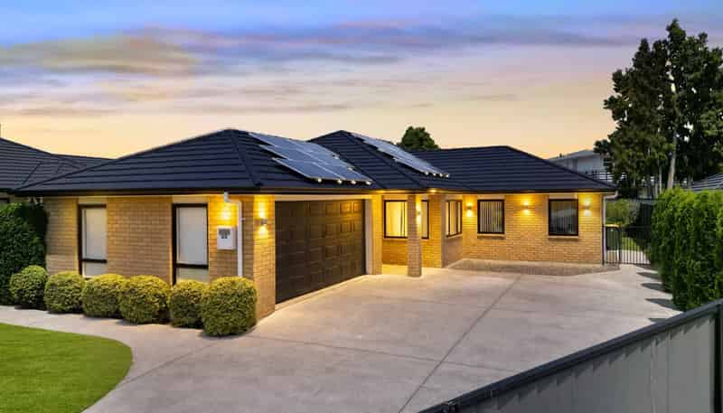 27 Stan Heather Drive, Glenview