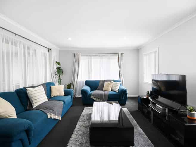 27 Stan Heather Drive, Glenview