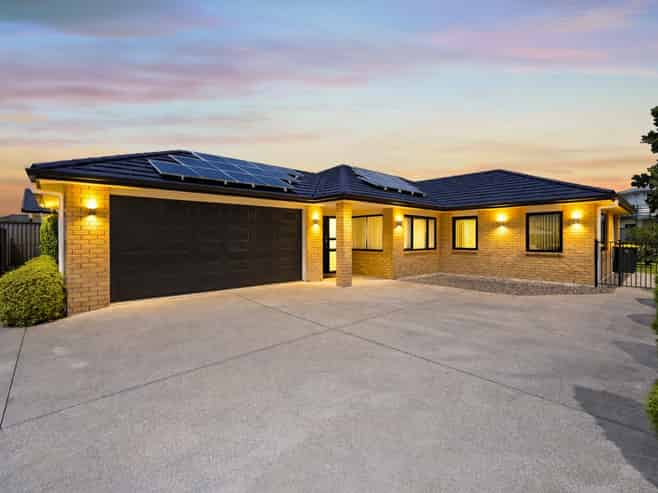 27 Stan Heather Drive, Glenview