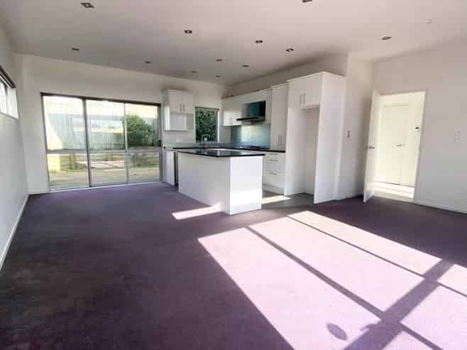 1495A Great North Road, Waterview