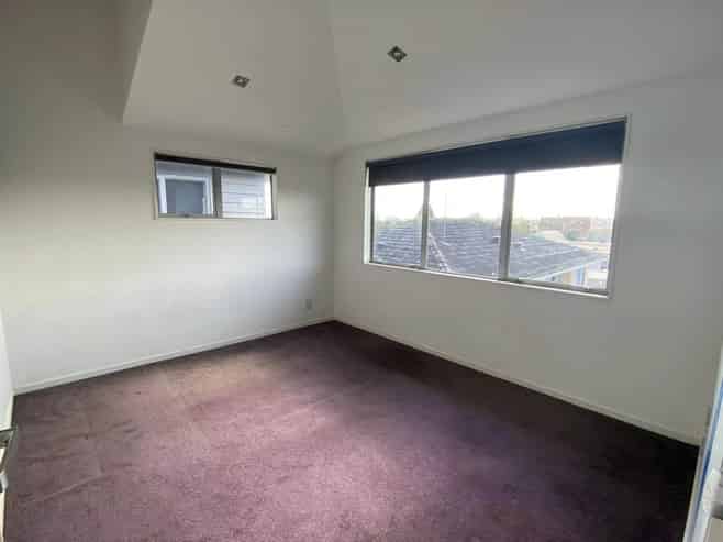 1495A Great North Road, Waterview